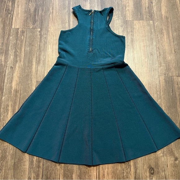 ANGL Sleeveless Halter A Line Knee Length Green Fit & Flare Dress Party Size L - Picture 10 of 15